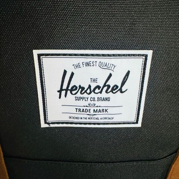 Herschel Supply Co. "Retreat' Little America Backpack,‎ Black\Brown NWT - Picture 16 of 16
